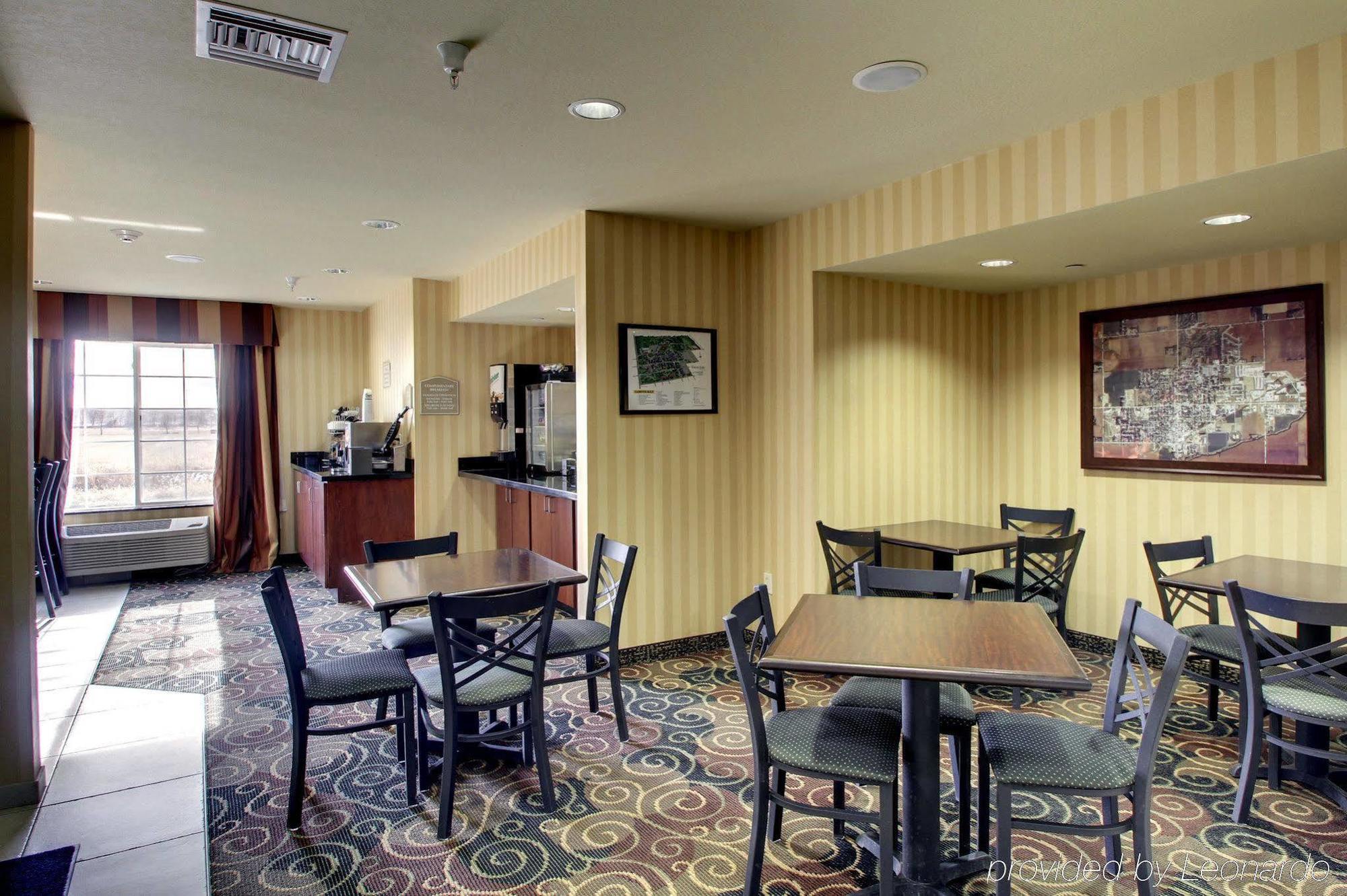 Cobblestone Hotel - Wayne Exteriör bild